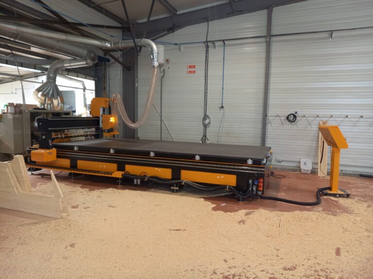 L2150 fraiseuse cnc LUQUE Machines